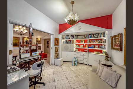 Apartamento à venda com 170m², 3 quartos e sem vaga Apartamento à venda com 170m², 3 quartos e sem vagaSala