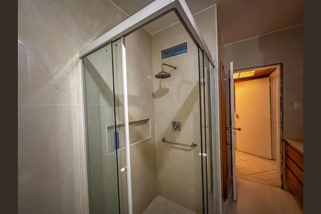 Apartamento à venda com 170m², 3 quartos e sem vaga Apartamento à venda com 170m², 3 quartos e sem vagaBanheiro da Suíte 1