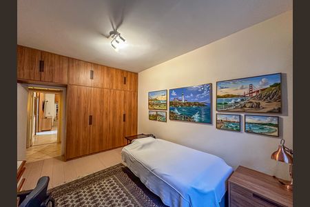 Apartamento à venda com 170m², 3 quartos e sem vaga Apartamento à venda com 170m², 3 quartos e sem vagaSuíte 1