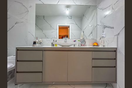 Apartamento à venda com 170m², 3 quartos e sem vaga Apartamento à venda com 170m², 3 quartos e sem vagaBanheiro