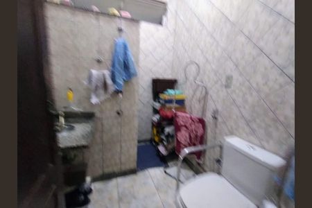 Casa à venda com 81m², 5 quartos e 2 vagas