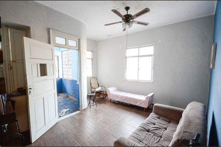 Apartamento à venda com 103m², 3 quartos e sem vaga Apartamento à venda com 103m², 3 quartos e sem vagaSala