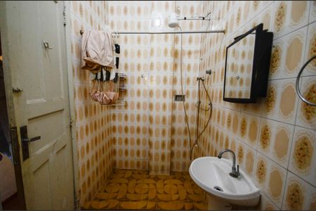 Apartamento à venda com 103m², 3 quartos e sem vaga Apartamento à venda com 103m², 3 quartos e sem vagaBanheiro