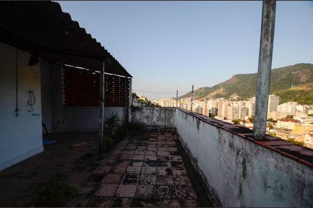Apartamento à venda com 103m², 3 quartos e sem vaga Apartamento à venda com 103m², 3 quartos e sem vagaÁrea de Serviço
