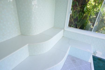 Casa à venda com 774m², 4 quartos e 5 vagas Casa à venda com 774m², 4 quartos e 5 vagasÁrea comum