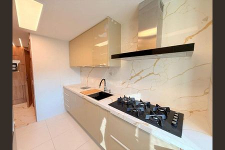 Apartamento à venda com 106m², 3 quartos e sem vaga