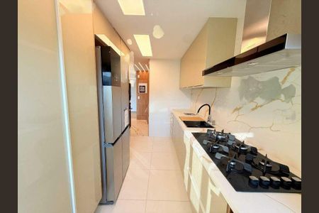 Apartamento à venda com 106m², 3 quartos e sem vaga