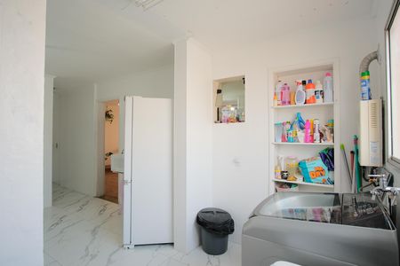 Apartamento à venda com 84m², 3 quartos e 1 vagaÁrea de Serviço
