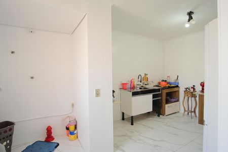 Apartamento à venda com 84m², 3 quartos e 1 vagaÁrea de Serviço