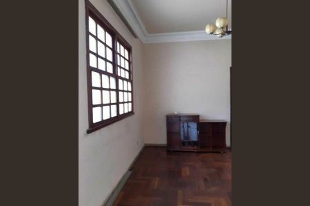 Casa à venda com 99m², 3 quartos e 2 vagas Casa à venda com 99m², 3 quartos e 2 vagasSala