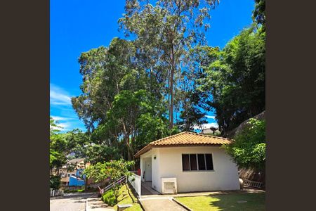 Apartamento à venda com 52m², 2 quartos e sem vagaÁrea comum