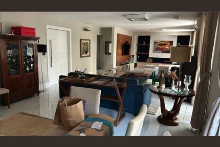Apartamento à venda com 250m², 4 quartos e 5 vagasFoto 08