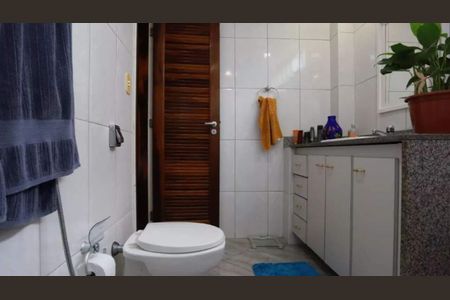 Casa à venda com 180m², 3 quartos e sem vaga