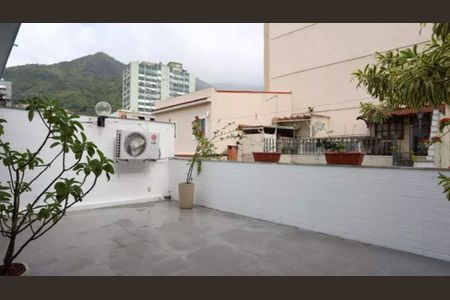 Casa à venda com 180m², 3 quartos e sem vaga