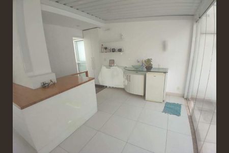 Apartamento à venda com 110m², 2 quartos e 1 vaga