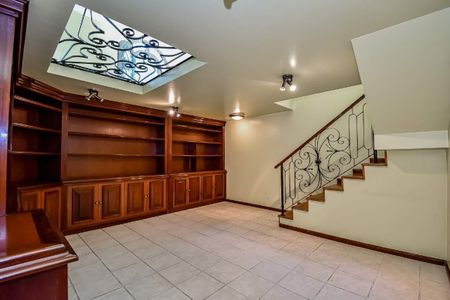 Casa à venda com 200m², 4 quartos e 1 vaga