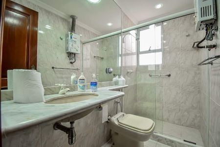 Casa à venda com 200m², 4 quartos e 1 vaga