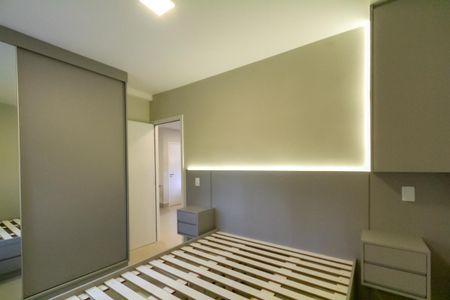 Apartamento à venda com 70m², 2 quartos e 2 vagasSuíte