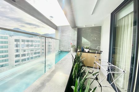 Apartamento à venda com 139m², 2 quartos e 1 vagaVaranda