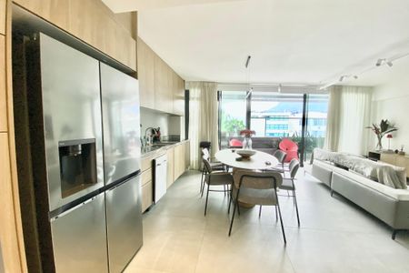 Apartamento à venda com 139m², 2 quartos e 1 vagaCozinha