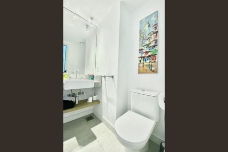 Apartamento à venda com 139m², 2 quartos e 1 vagaLavabo