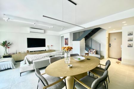 Apartamento à venda com 139m², 2 quartos e 1 vagaSala