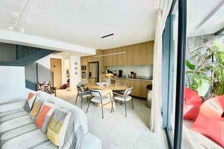Sala de apartamento à venda com 2 quartos, 139m² em Leblon, Rio de Janeiro