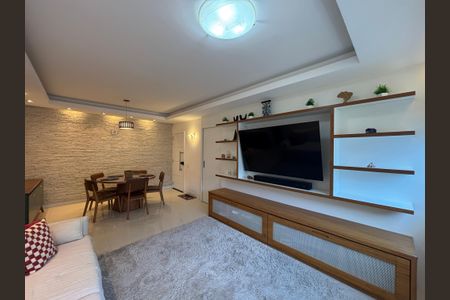 Apartamento à venda com 86m², 3 quartos e 3 vagas Apartamento à venda com 86m², 3 quartos e 3 vagasSala