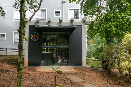 Apartamento à venda com 35m², 1 quarto e sem vaga Apartamento à venda com 35m², 1 quarto e sem vagaMini Mercado