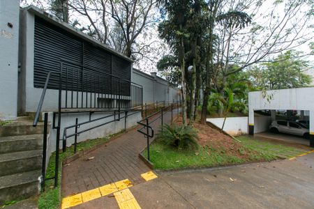 Apartamento à venda com 35m², 1 quarto e sem vaga Apartamento à venda com 35m², 1 quarto e sem vagaEntrada do Condomínio