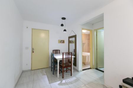 Apartamento à venda com 35m², 1 quarto e sem vaga Apartamento à venda com 35m², 1 quarto e sem vagaSala