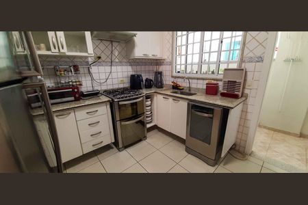 Apartamento à venda com 90m², 3 quartos e 2 vagasCozinha