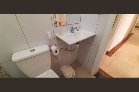 Apartamento à venda com 90m², 3 quartos e 2 vagasBanheiro Social