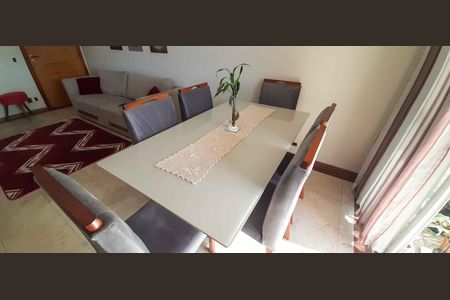 Apartamento à venda com 90m², 3 quartos e 2 vagasSala