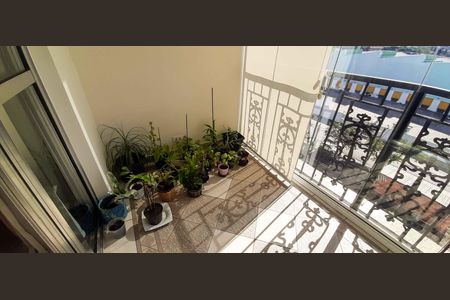 Apartamento à venda com 90m², 3 quartos e 2 vagasSacada