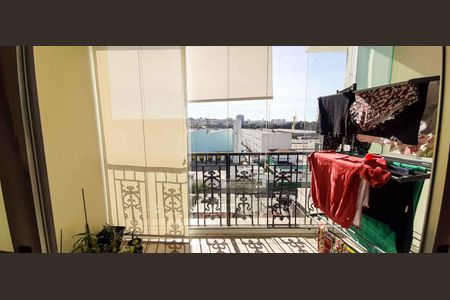 Apartamento à venda com 90m², 3 quartos e 2 vagasSacada