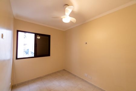 Apartamento à venda com 75m², 3 quartos e 1 vagaQuarto 2