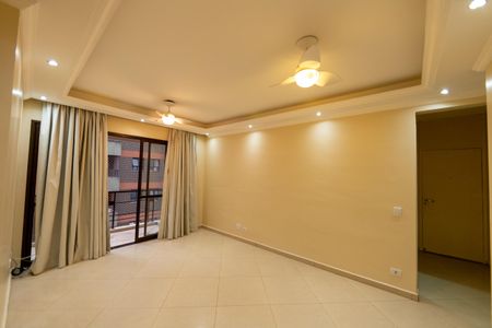 Apartamento à venda com 75m², 3 quartos e 1 vagaSala