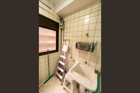 Apartamento à venda com 75m², 3 quartos e 1 vagaÁrea de Serviço