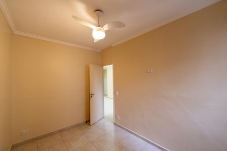 Apartamento à venda com 75m², 3 quartos e 1 vagaQuarto 2