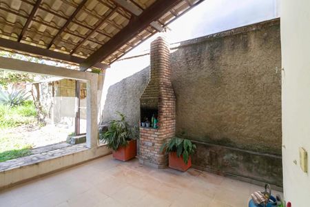 Casa à venda com 193m², 3 quartos e 3 vagasÁrea Externa