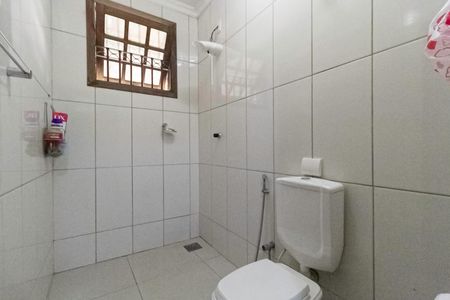 Casa à venda com 193m², 3 quartos e 3 vagasBanheiro Social