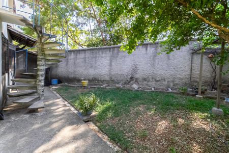 Casa à venda com 193m², 3 quartos e 3 vagasQuintal
