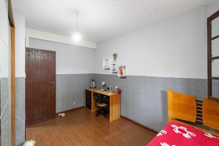 Casa à venda com 193m², 3 quartos e 3 vagasQuarto 1