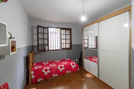 Casa à venda com 193m², 3 quartos e 3 vagasQuarto 1