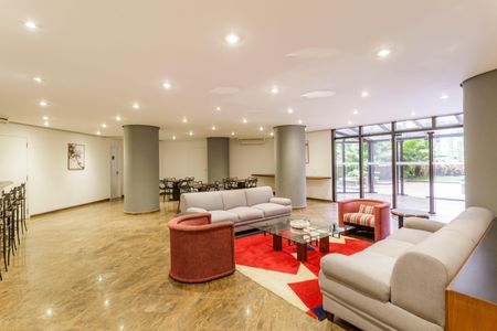 Apartamento à venda com 130m², 3 quartos e 2 vagasÁrea comum - Salão de festas