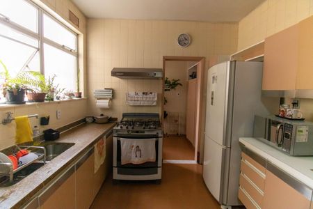 Apartamento à venda com 184m², 4 quartos e 1 vagaCozinha