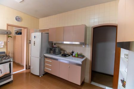 Apartamento à venda com 184m², 4 quartos e 1 vagaCozinha