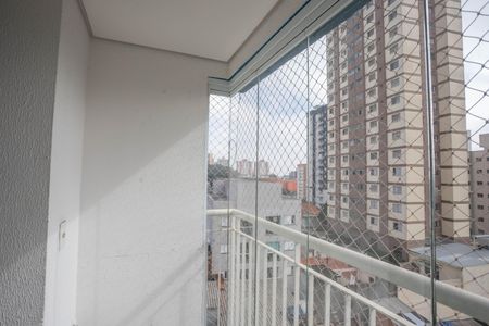 Apartamento à venda com 58m², 3 quartos e 1 vaga Apartamento à venda com 58m², 3 quartos e 1 vagaVaranda da sala