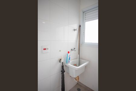 Apartamento à venda com 58m², 3 quartos e 1 vaga Apartamento à venda com 58m², 3 quartos e 1 vagaÁrea de Serviço